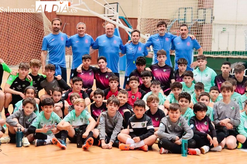 Inolvidable lección de fútbol sala en Salamanca con leyendas de la Selección Española