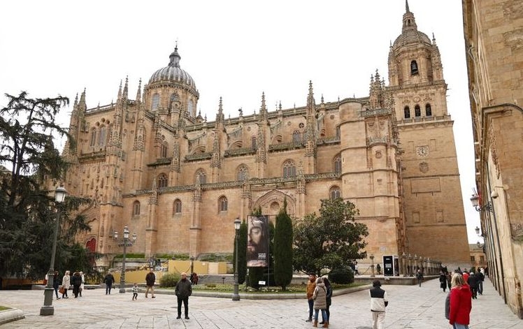 El casco histórico de Salamanca y el interior de la Casa Lis, protagonistas de un documental de la televisión filipina