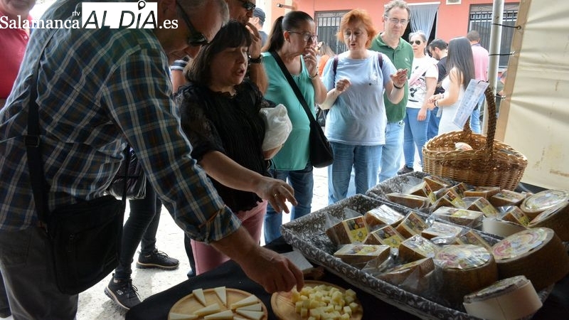 La Feria Internacional del Queso de Hinojosa de Duero celebra su XXI edición este fin de semana