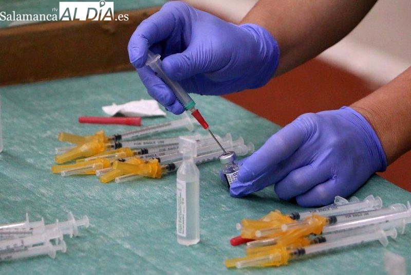  Las vacunas pueden salvarte la vida, aprovecha la protección que te ofrecen en CyL 