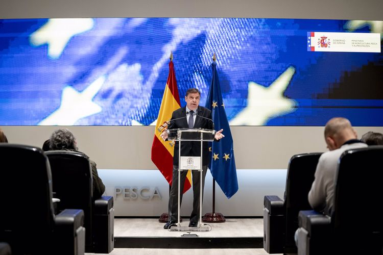 Planas anuncia créditos ICO por valor de 700 millones y medidas fiscales para el campo