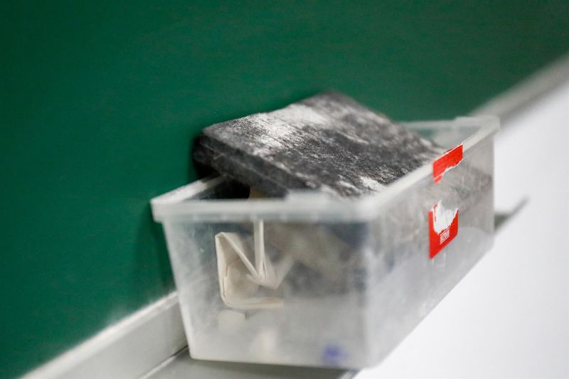 ANPE y STEs-i exigen al Gobierno una auténtica negociación para mejorar las condiciones del profesorado