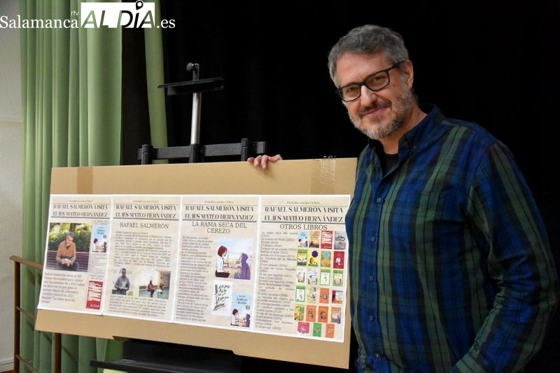 Rafael Salmerón, el autor que ha logrado enganchar a los jóvenes a la lectura
