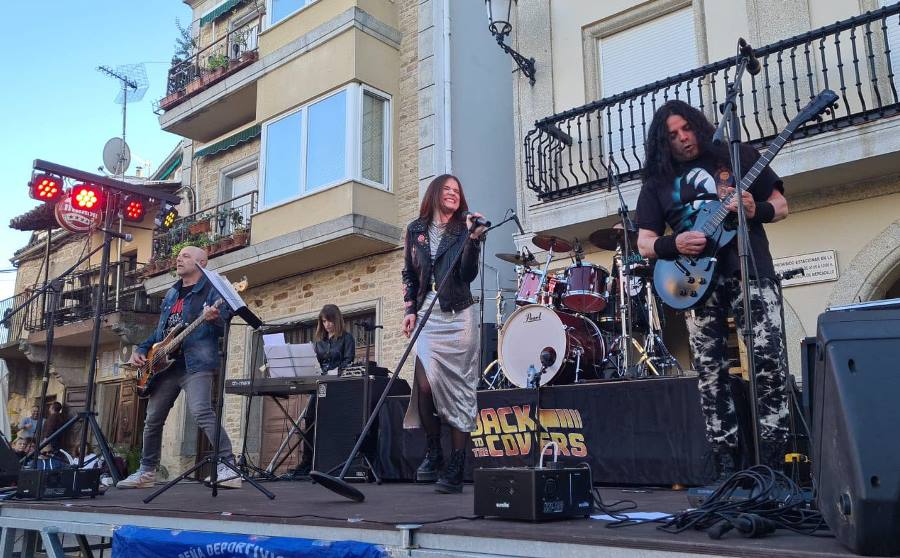 Back to the Covers arranca la temporada de conciertos en Aldeadávila de la Ribera