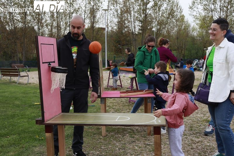 Éxito en los juegos populares previos al Lunes de Aguas