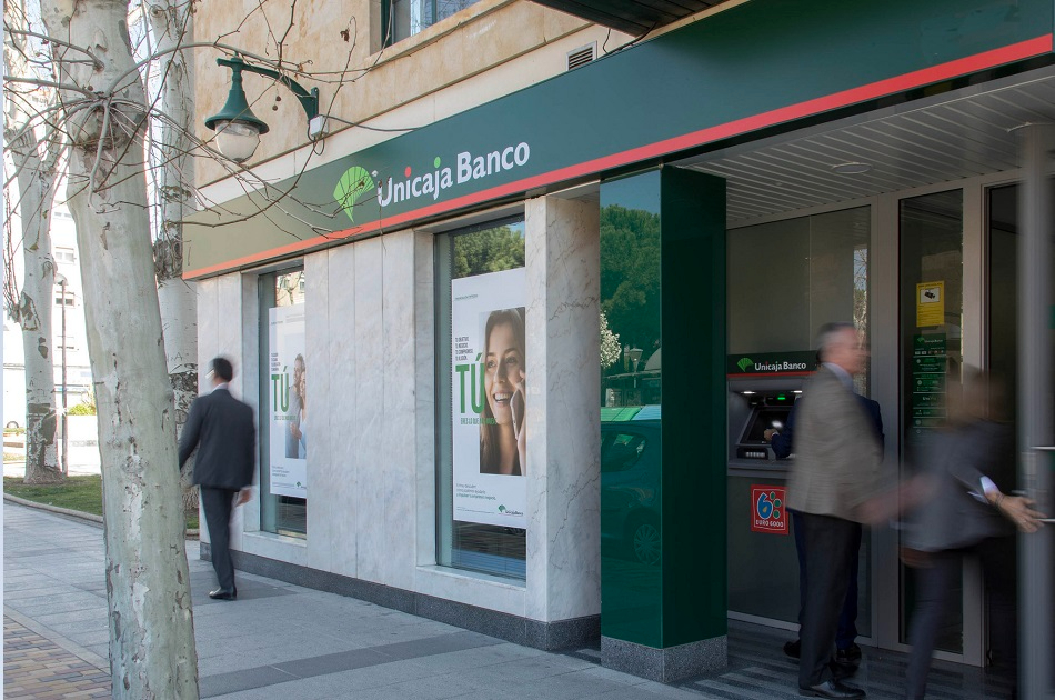 Unicaja triplica su beneficio en el primer trimestre