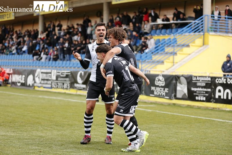 Unionistas ofrece la renovación a Erik Ruiz