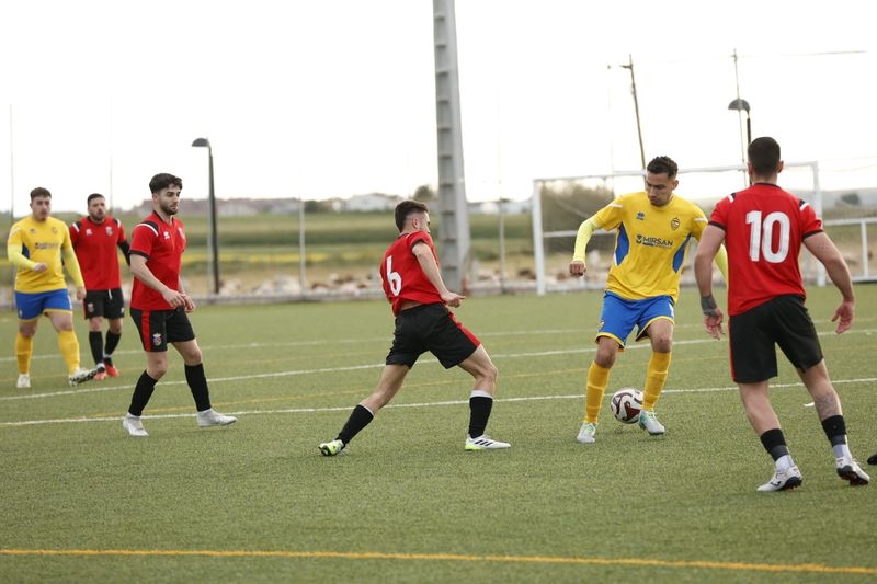 El ascenso a Regional, en un puño: Helmántico, Monterrey, Peñaranda y Navega están en cinco puntos a falta de seis jornadas