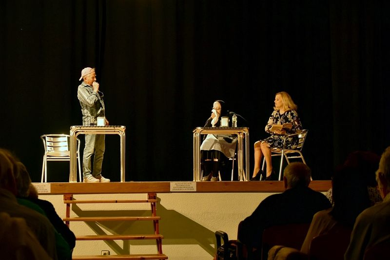 Teatro, circo, música y otros espectáculos en la Semana de las Artes Escénicas de El Rollo