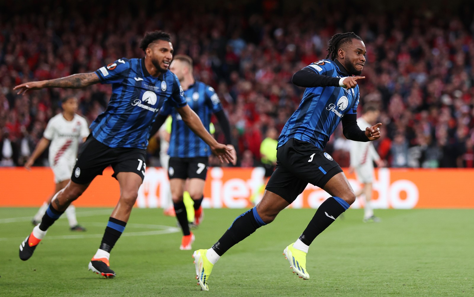 Un hat-trick de Lookman deja a Xabi Alonso sin el invicto y la corona de campeón de la Europa League en Dublín (3-0)