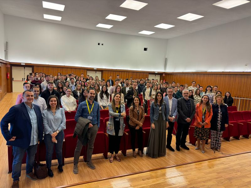 El área de salud de Salamanca recibe a sus nuevos residentes