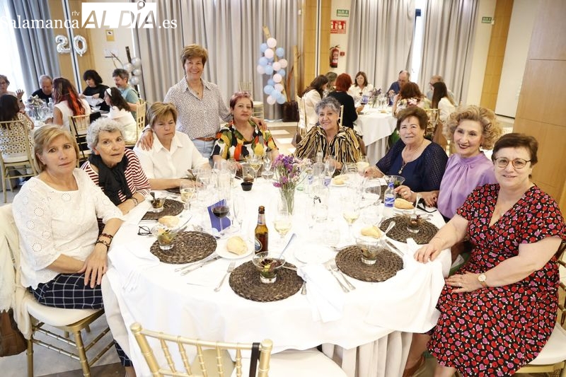 Afibrosal celebra una comida de fraternidad por su 20 aniversario