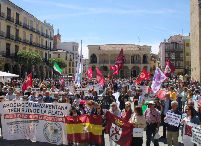 UPL cree que se ha dado un grito unánime y transversal por la Ruta de la Plata y pide al Gobierno que deje de dar la espalda a este corredor