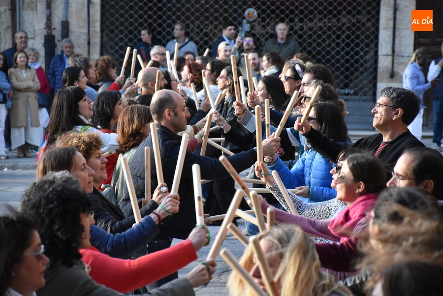 Clausurado con un show callejero el Encuentro de Docentes de Música de Castilla y León