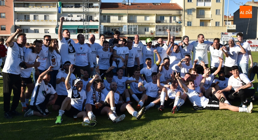 El Ciudad Rodrigo CF da las gracias a los implicados en el éxito y pide ayuda para hacerlo durar