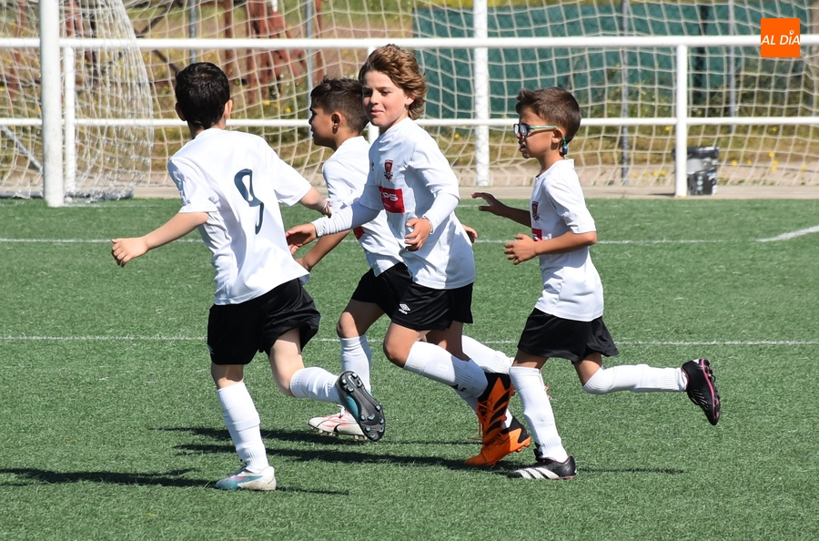 #M [4-5 MAY] El Prebenjamín del Ciudad Rodrigo sale victorioso de su toma y daca goleador ante Calasanz