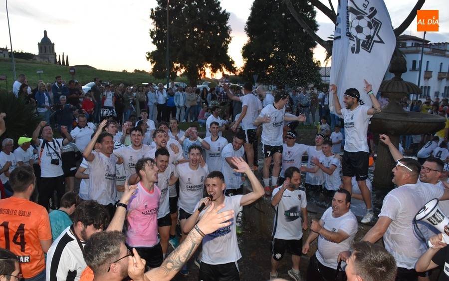 (Flash) El Ciudad Rodrigo CF se proclama por 1ª vez campeón de la Regional de Aficionados