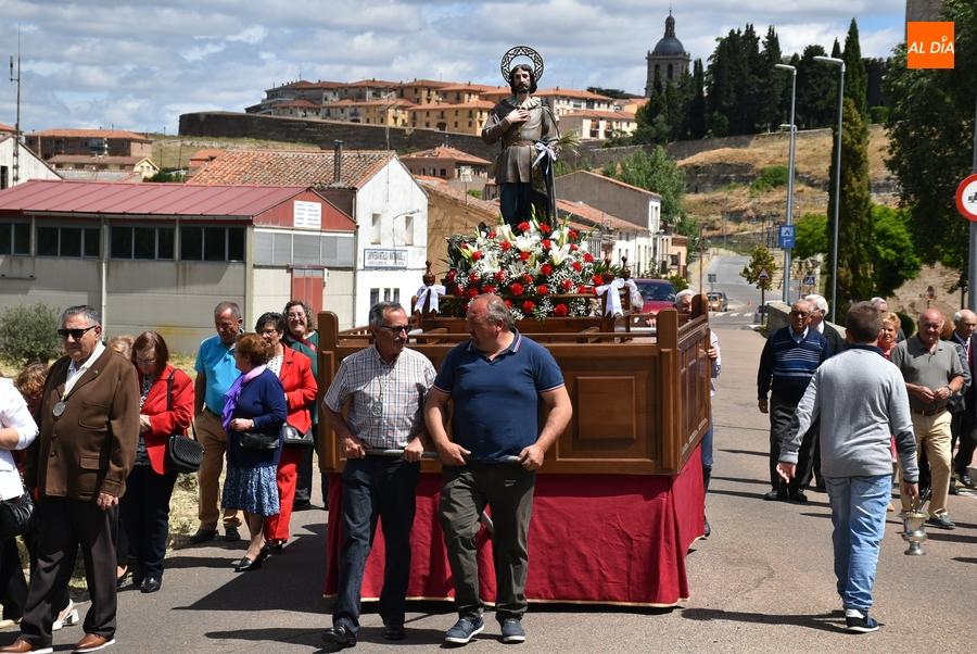 San Isidro procesionará el domingo por el Arrabal del Puente