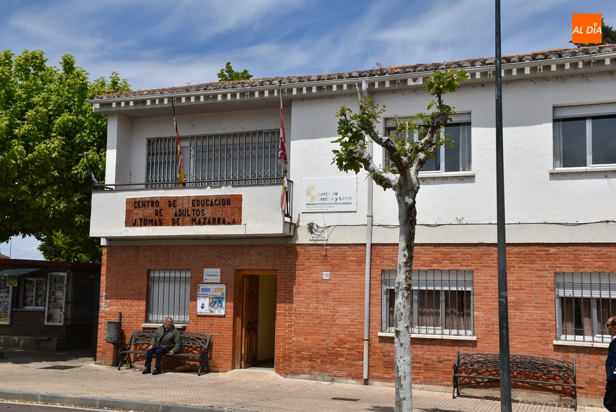 La Escuela de Adultos impartirá un curso gratuito en el que se tratará el certificado digital