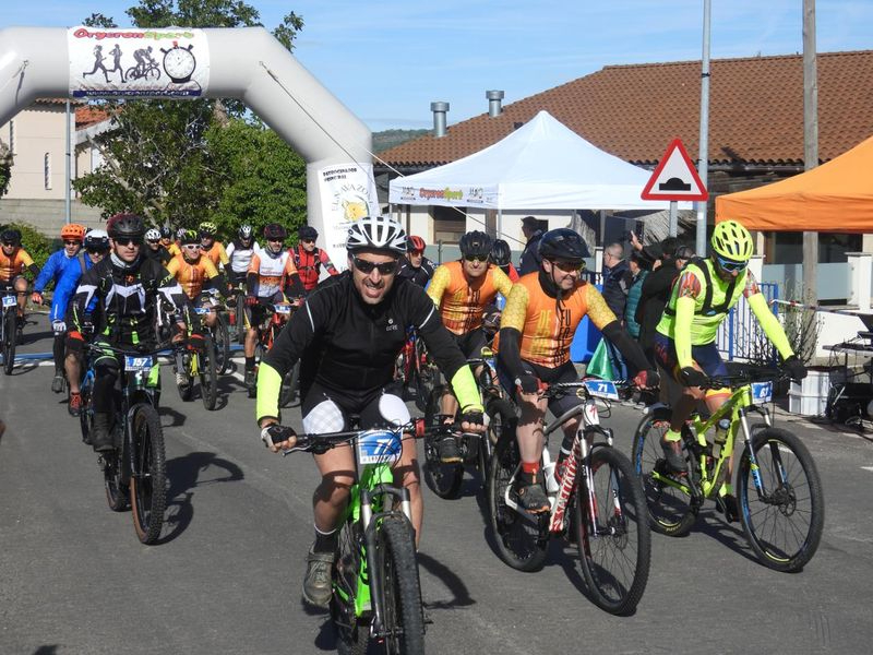 Animado Desafío Fuenterrico BTT para hacer las delicias de los participantes en Fuentes de Béjar
