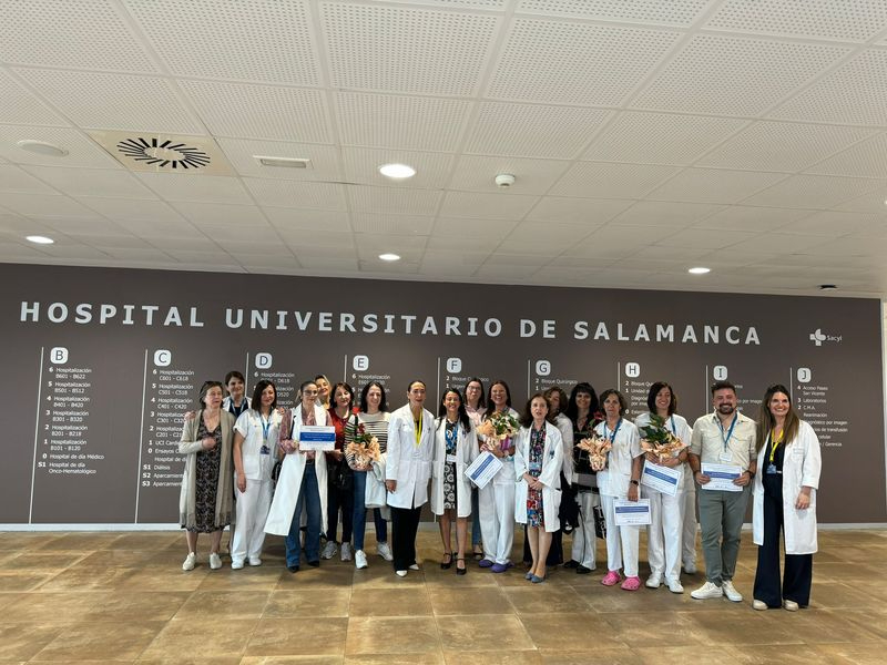 Reconocimiento al personal de enfermería en Salamanca