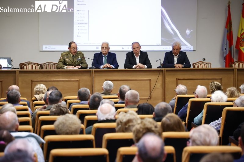 El Mando de Ingenieros presenta Un destino en Monte Arruit en el Casino de Salamanca