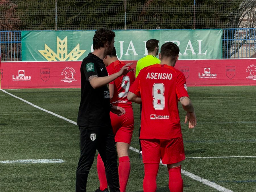 El Santa Marta homenajeará al capitán Asensio en la previa del derbi con el Salamanca UDS al ser su último partido en el club