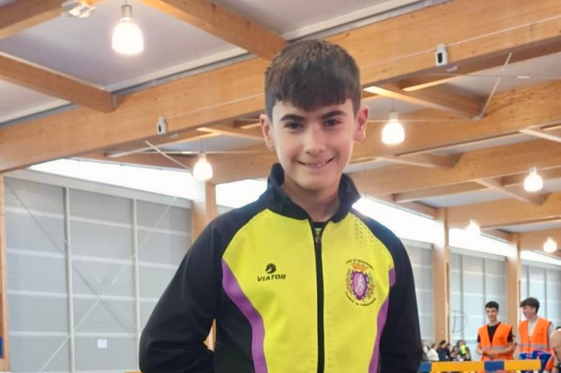 El joven atleta del Ciudad de Peñaranda, Alejandro Manjón Pescador, tercero en el Encuentro Interdelegaciones sub 14 