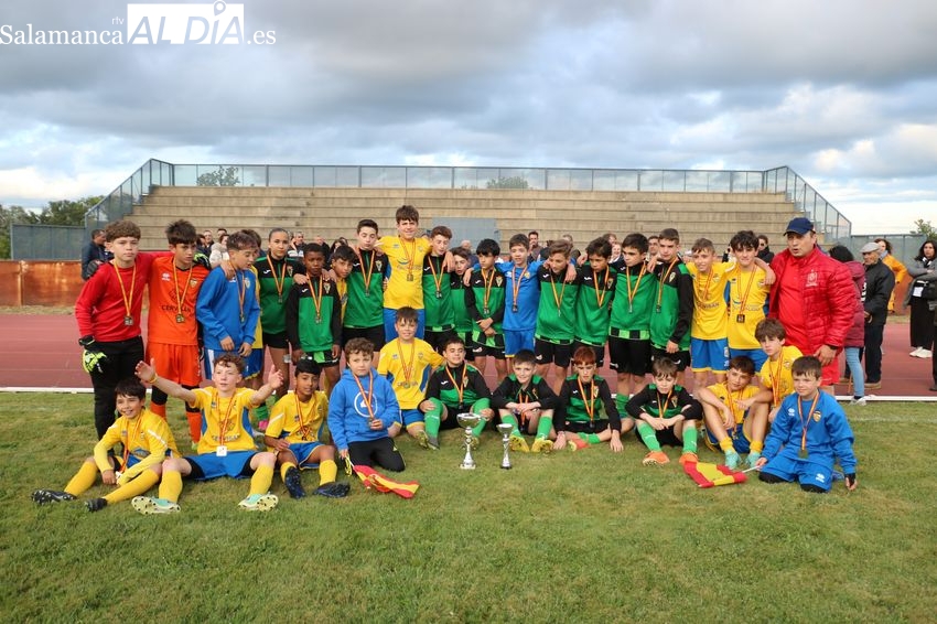 Gran ambiente deportivo en el I Trofeo de Fútbol Villa de Vitigudino