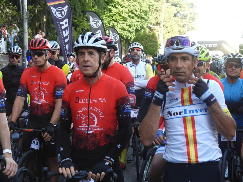 El mítico Pedro Delgado se luce en la XI Marcha Bedelalsa 