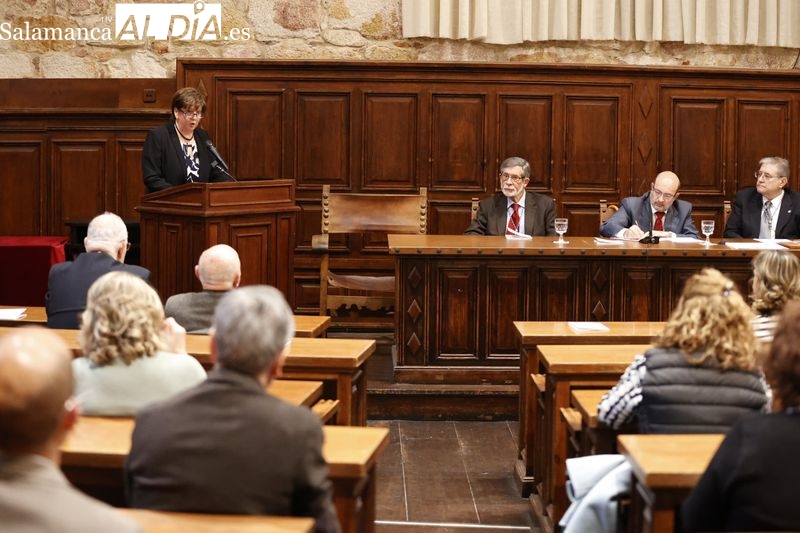María Josefa García Barrado ingresa en la Real Academia de Medicina de Salamanca