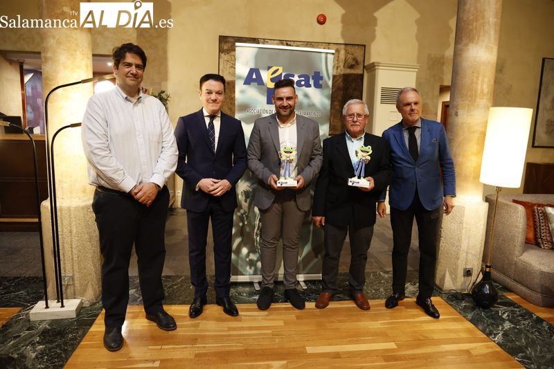 Los empresarios de talleres y concesionarios rinden homenaje a Miguel Ángel Blanco y Javier Sendín