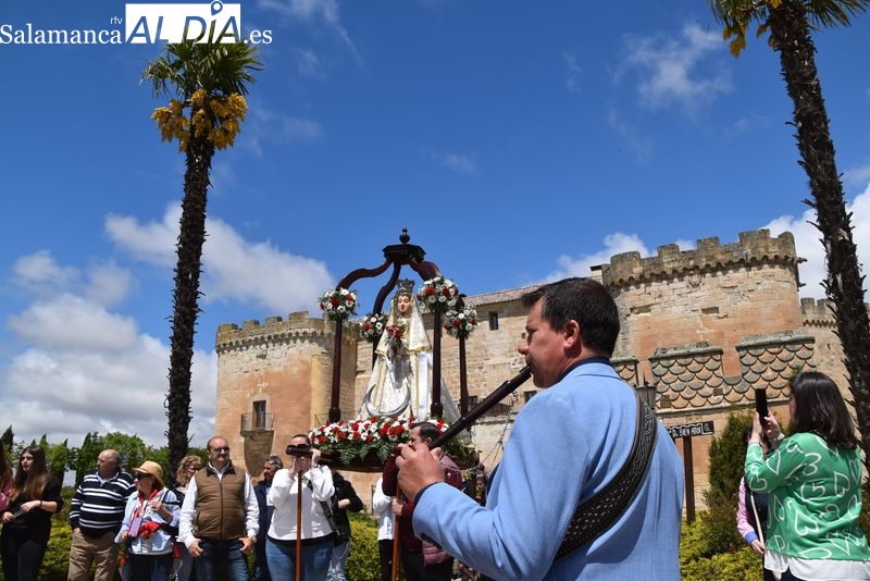 Respuesta multitudinaria ante la procesión de Nuestra Señora de los Remedios