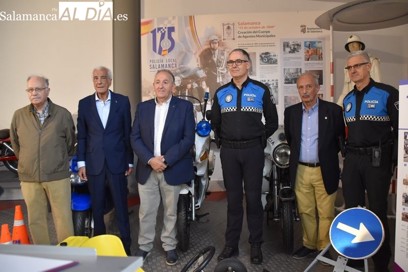 Un rally y una caravana de vehículos clásicos recorrerá la ciudad para homenajear a la Policía Local