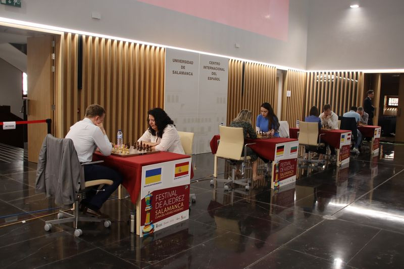 Alekseenko, líder en solitario en Salamanca en el Festival Salamanca Cuna del Ajedrez Moderno 