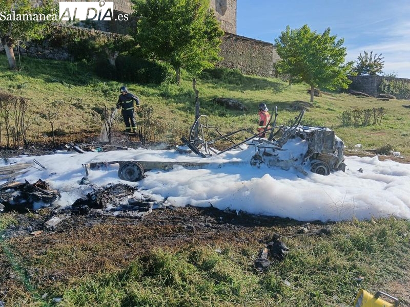 Incendio en una autocaravana aparcada en San Felices de los Gallegos