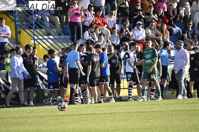 Dani Ponz se marcha de Unionistas y lo anuncia en pleno Reina Sofía: Sois mi familia por y para siempre