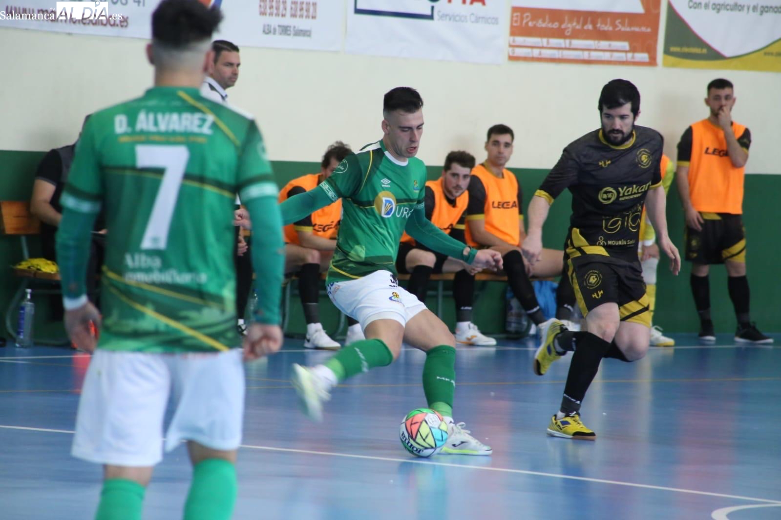 El Piensos Durán Albense deja escapar vivo al Lugo y todo se decidirá en la vuelta (2-2)