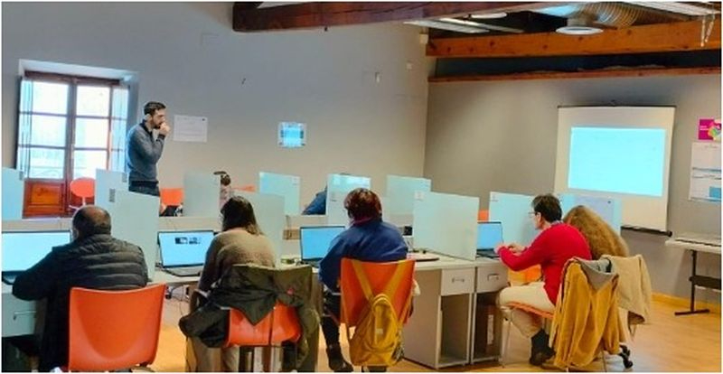 Abierto el plazo de inscripción al Curso de Informática Básica en Casa Molino