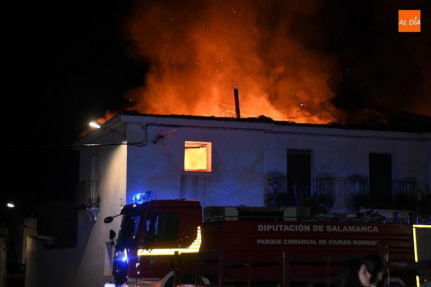 La Plataforma 12 de Junio resalta que el incendio de Águeda muestra las limitaciones de los Bomberos