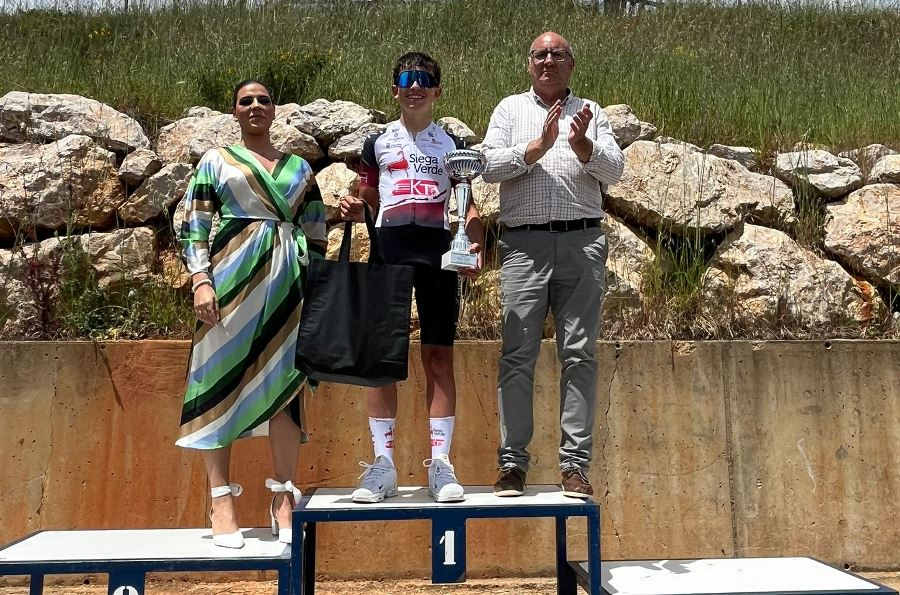El Siega Verde mete a 3 corredores en el Top 10 en Garrafe de Torío