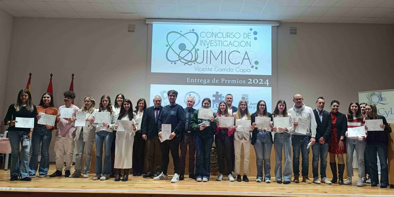Alumnas del IES Venancio Blanco de Salamanca se alzan con el premio de Investigación Química Vicente Garrido Capa