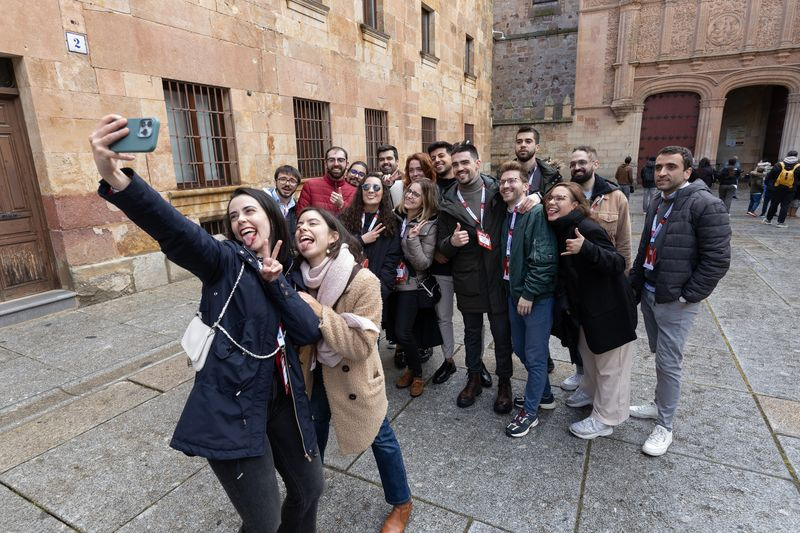 Alumni reúne a antiguos alumnos de la USAL para celebrar sus aniversario