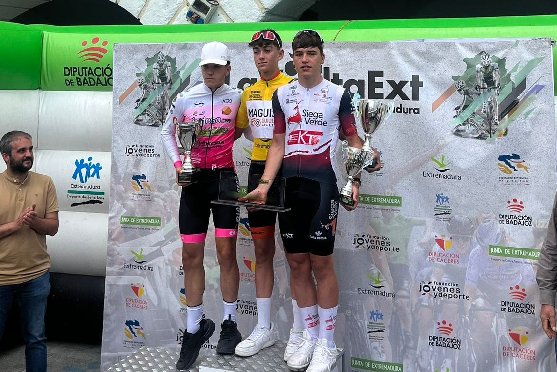 Cristian de Oliveira gana una etapa y queda 3º en la General de la Vuelta a Extremadura Cadete