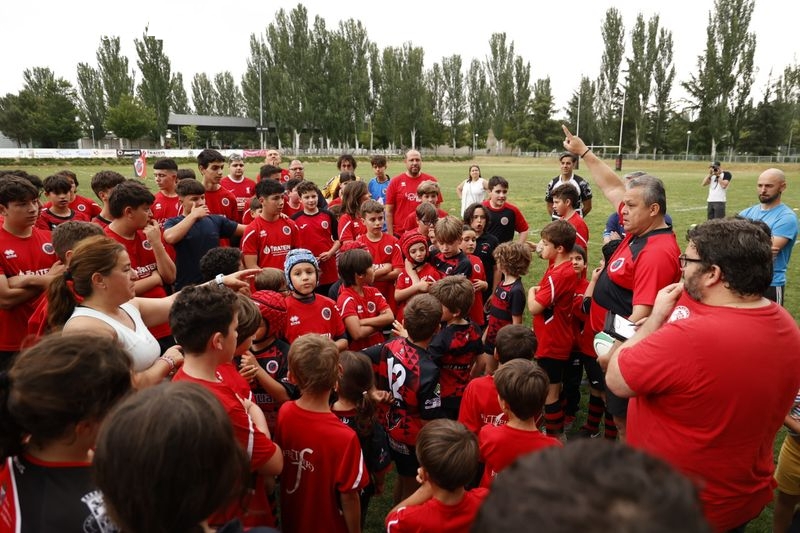 El Salamanca RC llena de rugby La Aldehuela con motivo de las fiestas de San Juan de Sahagún