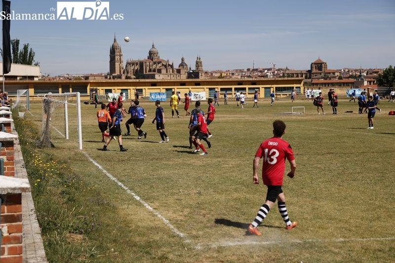 De la Nava, Ferreiro, Isabel García y hasta periodistas se hacen árbitros por un día en el Campo de Tiro