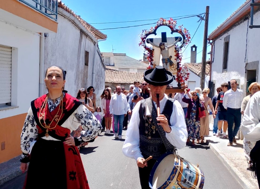 El segundo remate de banzos del Santo Cristo de la Esperanza logra un nuevo éxito y recauda 312 euros