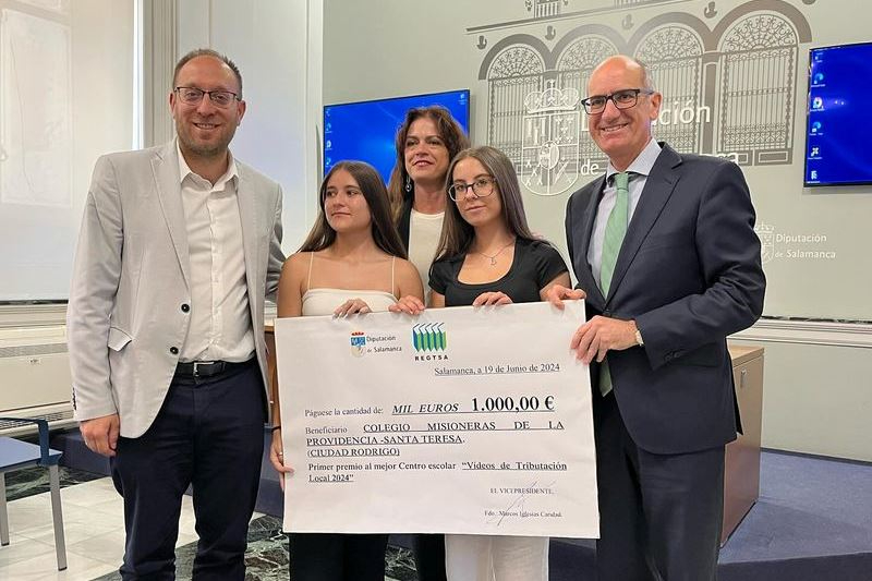 Nuria Gómez y Mencía García se hacen con la 3ª posición en el Concurso de Tributos de la Diputación