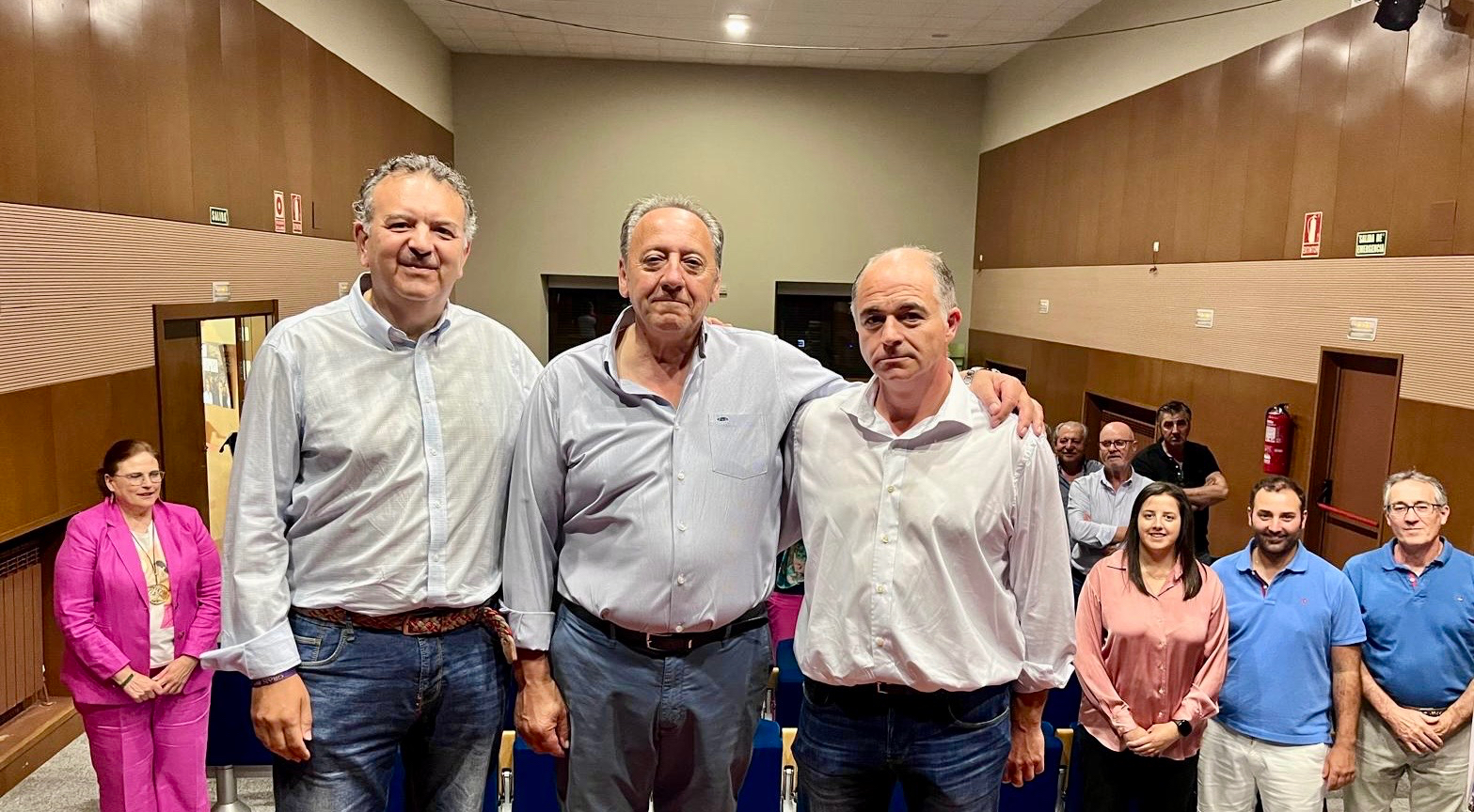 El Partido Popular cierra la campaña electoral con un gran acto en Macotera