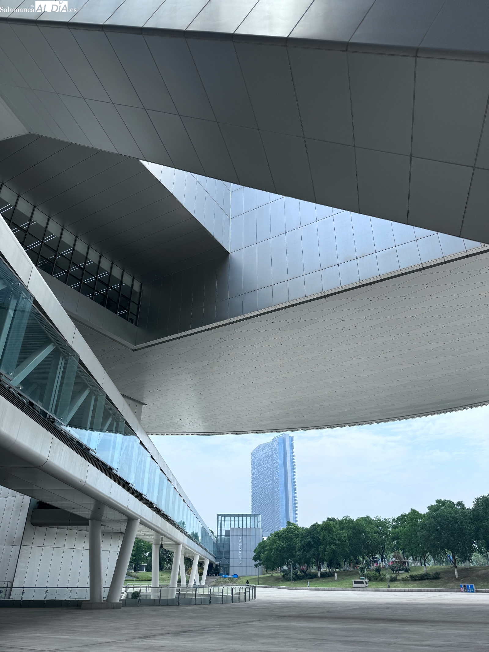 La invención de otro personaje, no Morel